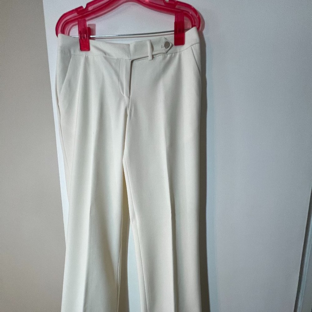 Calvin Klein classic fit cream size 4 pant